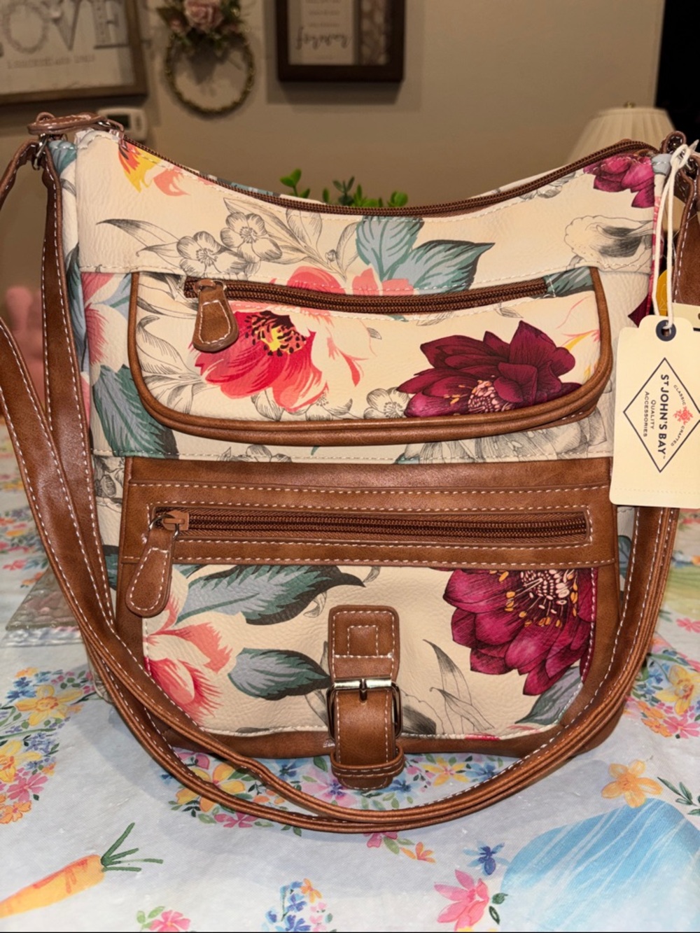 St John’s Bay Flare Crossbody Eve Floral Purse